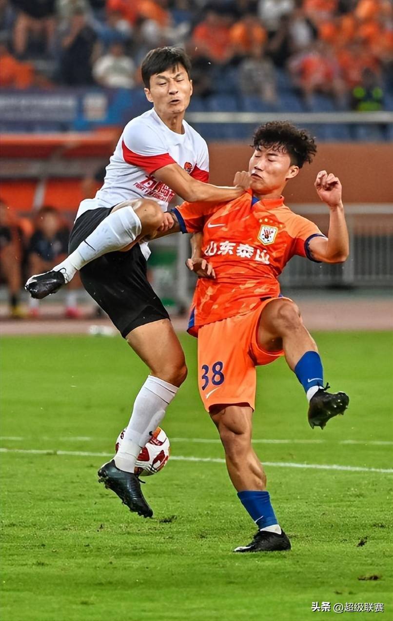 九游官网-今晨山东泰山调整名单以备足总杯，扳平良机环节打磨，压力陡增，细节决定成败的简单介绍